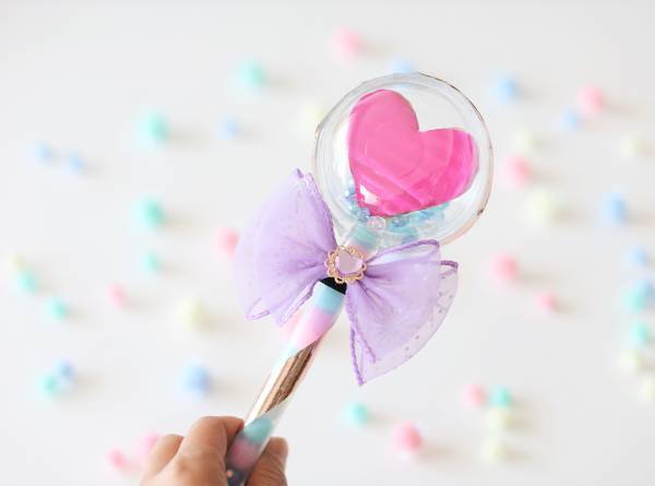 100円ショップの材料でできる！ ヒーロー&ヒロインなりきり変身アイテムで遊ぼう | HugMug