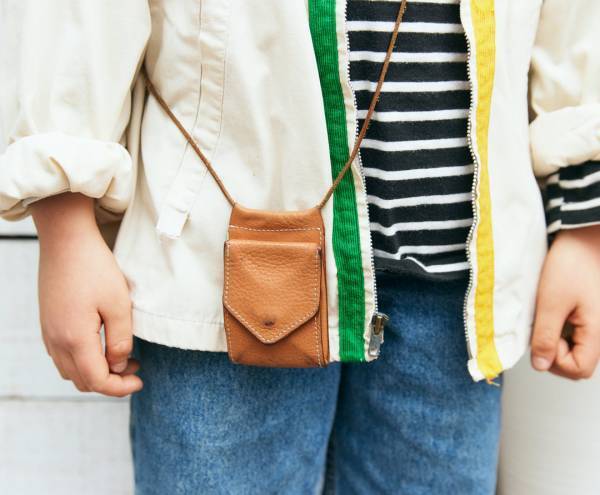 『ユニクロ』のボーダートップスが超優秀！ 古着デニムと合わせておしゃれ度アップ♪ | HugMug - 親子で楽しむファッションやライフスタイル情報を届けるママメディア