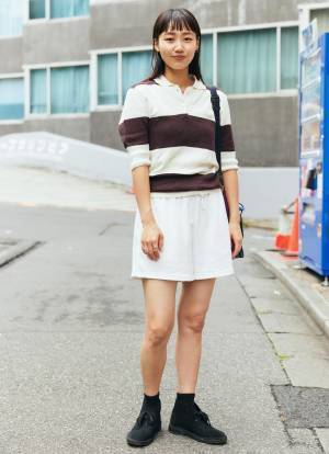 公園にも行けちゃうおしゃれなファミリーコーデ！モノトーン×パープルで仲良しリンク♡ | HugMug - 親子で楽しむファッションやライフスタイル情報を届けるママメディア