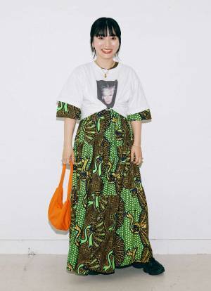 【素敵な夫婦のTシャツスナップ6選】 夏の本命Tシャツをシェアしよう！ | HugMug - 親子で楽しむファッションやライフスタイル情報を届けるママメディア