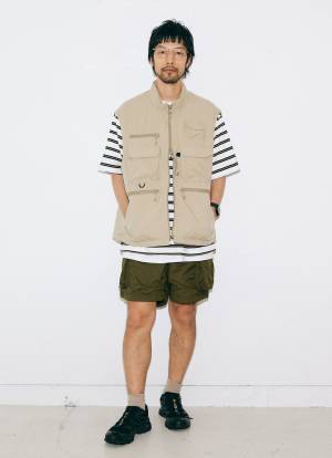 【素敵な夫婦のTシャツスナップ6選】 夏の本命Tシャツをシェアしよう！ | HugMug - 親子で楽しむファッションやライフスタイル情報を届けるママメディア