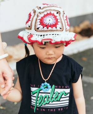 『ZARA』のキッズパンツがめちゃかわ♡アウトドアにも行けちゃうおしゃれな夏コーデ！ | HugMug - 親子で楽しむファッションやライフスタイル情報を届けるママメディア