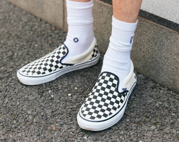 失敗しない夏のモノトーンコーデ！ 『西松屋』を使ったベビーコーデがキュート♡ | HugMug - 親子で楽しむファッションやライフスタイル情報を届けるママメディア