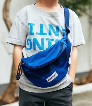 ブラック×ブルーで即統一感アップ！おしゃれファミリーのカラーリンクコーデ♡ | HugMug - 親子で楽しむファッションやライフスタイル情報を届けるママメディア