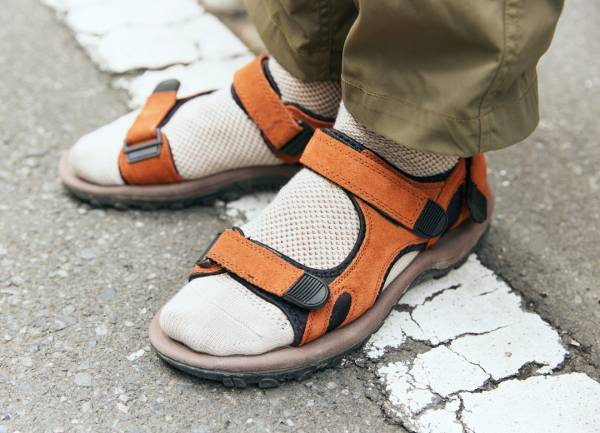 公園にも行けちゃうおしゃれなファミリーコーデ！ 『ザラ』でつくるキッズコーデは必見♪ | HugMug - 親子で楽しむファッションやライフスタイル情報を届けるママメディア