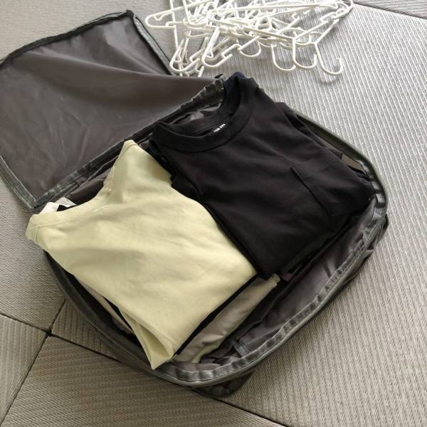 Tシャツ10枚入る！Standardproductsの圧縮バッグが優秀で旅行や収納に欠かせない | HugMug - 親子で楽しむファッションやライフスタイル情報を届けるママメディア