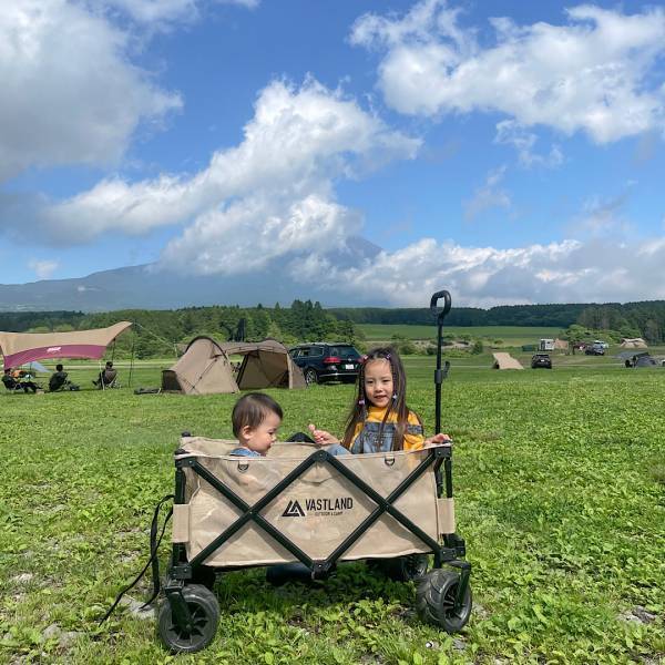 【キャンパーの聖地・ふもとっぱら】子連れにおすすめな理由と5つの攻略法 | HugMug - 親子で楽しむファッションやライフスタイル情報を届けるママメディア