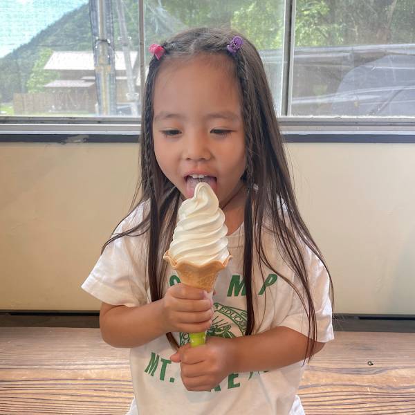 【キャンパーの聖地・ふもとっぱら】子連れにおすすめな理由と5つの攻略法 | HugMug - 親子で楽しむファッションやライフスタイル情報を届けるママメディア