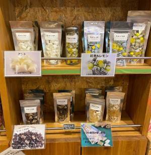 オーダーメイドで作れるキャンディショップ『TIKTOK』が可愛すぎ！ 子どもへのプレゼントにもおすすめ | HugMug - 親子で楽しむファッションやライフスタイル情報を届けるママメディア