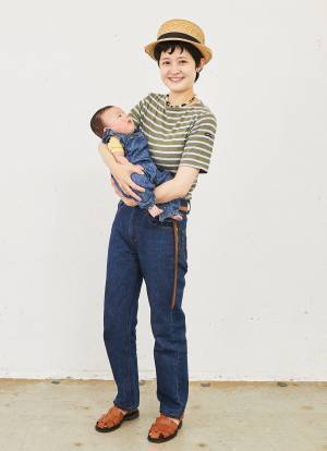 『GAP』でつくるベビーコーデが可愛い！親子でボーダー×デニムをリンク♪ | HugMug - 親子で楽しむファッションやライフスタイル情報を届けるママメディア