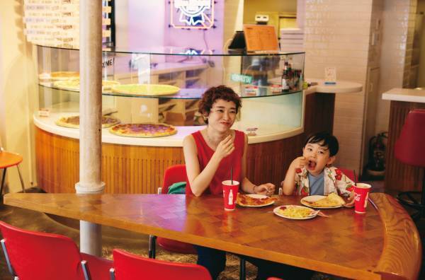 HugMugフレンズ上條さん親子と行く！【原宿SHOPクルーズ】 | HugMug - 親子で楽しむファッションやライフスタイル情報を届けるママメディア