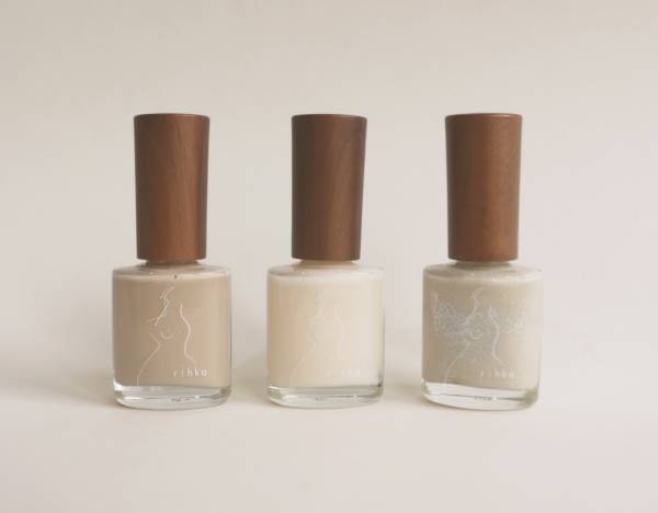 コスメブランド『rihka』おすすめ！ 夏のアレンジネイル3選 | HugMug - 親子で楽しむファッションやライフスタイル情報を届けるママメディア