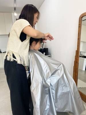 【白金台】子連れOK！ 2席のみでプライベート感満載の美容室「Plastique」 | HugMug - 親子で楽しむファッションやライフスタイル情報を届けるママメディア