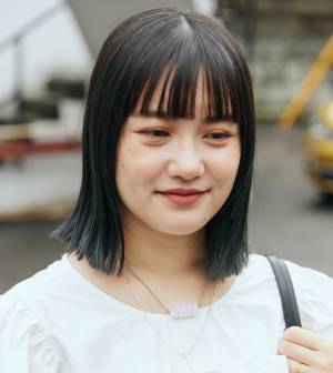 夏のモノトーンコーデ成功術！ 民族調のキッズワンピがアクセント♪ | HugMug - 親子で楽しむファッションやライフスタイル情報を届けるママメディア