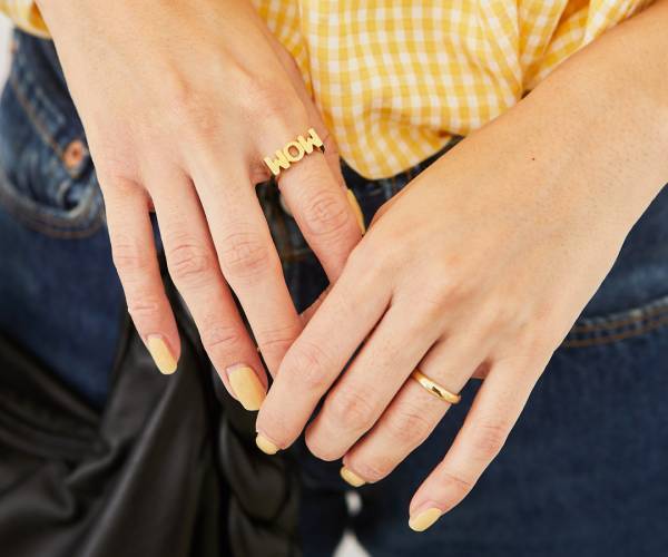 『ビーミング by ビームス』でつくる！ ハッピーなイエローコーデ♡ | HugMug - 親子で楽しむファッションやライフスタイル情報を届けるママメディア