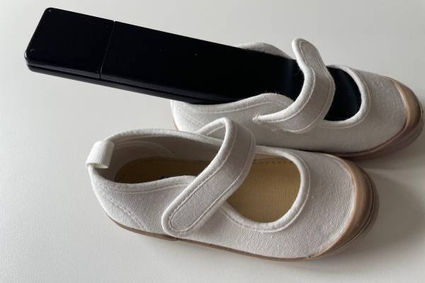 100均でうわばきデコレーション！簡単なのに子供が喜ぶうわばきに変身 | HugMug - 親子で楽しむファッションやライフスタイル情報を届けるママメディア