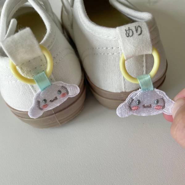 100均でうわばきデコレーション！簡単なのに子供が喜ぶうわばきに変身 | HugMug - 親子で楽しむファッションやライフスタイル情報を届けるママメディア