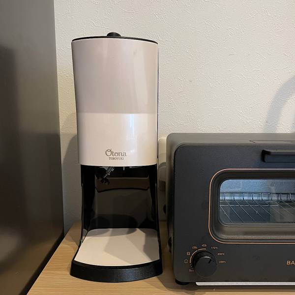 【ドウシシャ】電動ふわふわとろ雪かき氷器の徹底レポとアレンジレシピもご紹介 | HugMug - 親子で楽しむファッションやライフスタイル情報を届けるママメディア
