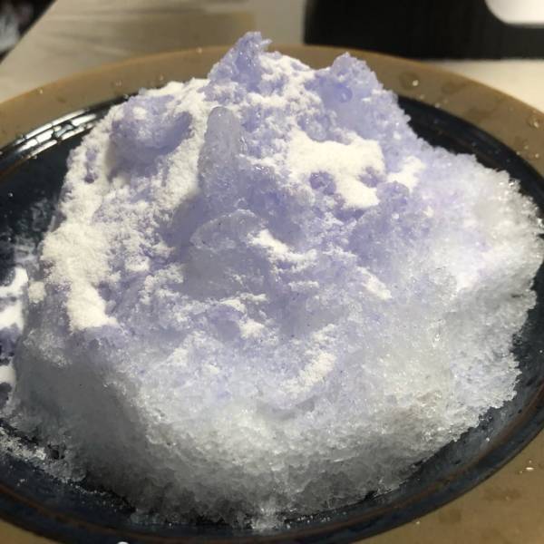 テレビで話題の「ねるねるねるねかき氷」を作ってみた！ | HugMug - 親子で楽しむファッションやライフスタイル情報を届けるママメディア