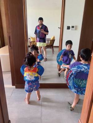 子連れ海外旅行 攻略法！【座席の選び方や機内であるといい持ち物など】 | HugMug - 親子で楽しむファッションやライフスタイル情報を届けるママメディア