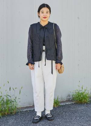 これがママのハンドメイド！？刺しゅうが可愛いベストで仲良し親子リンク♡ | HugMug