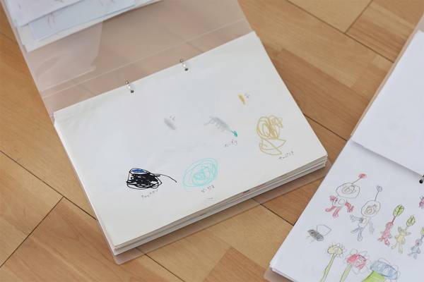【子ども工作の保管方法】遊び・工作が得意なママたちのアイディア | HugMug