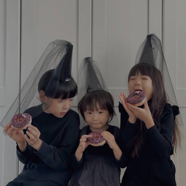 【キッズのハロウィン仮装12選】おしゃれでユニークなコスチュームをご紹介！ | HugMug