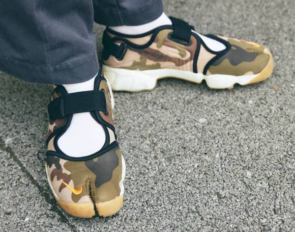 『韓国子ども服』でつくるなかよし双子コーデ♪ 柄×柄を親子でポップに着こなし！ | HugMug