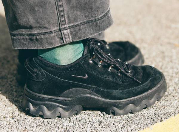 オーバーオールで親子リンク♡『海外子ども服』を使ったカラフルコーデにも注目！ | HugMug