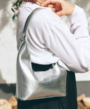 モノトーンリンクはこれが正解♡ スポーツブランドMIXが今っぽい！ | HugMug