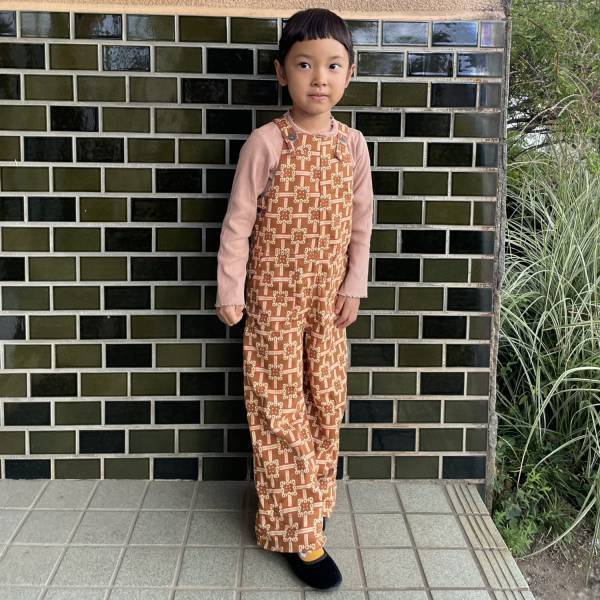 全色欲しい！【ZARA kids】リブ編みハイネックＴシャツがヘビロテ確定 | HugMug