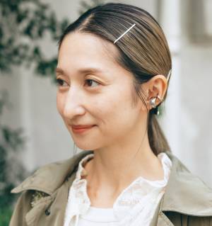 プチプラ×ヴィンテージMIXが高見え！カーキ×オレンジの秋色コーデ♪ | HugMug