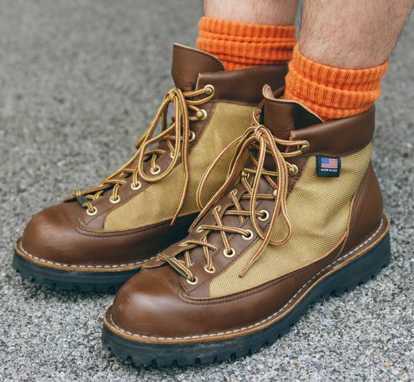 プチプラ×ヴィンテージMIXが高見え！カーキ×オレンジの秋色コーデ♪ | HugMug