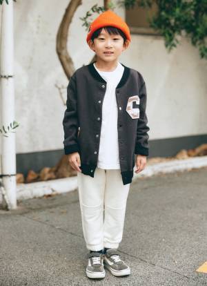 プチプラ×ヴィンテージMIXが高見え！カーキ×オレンジの秋色コーデ♪ | HugMug