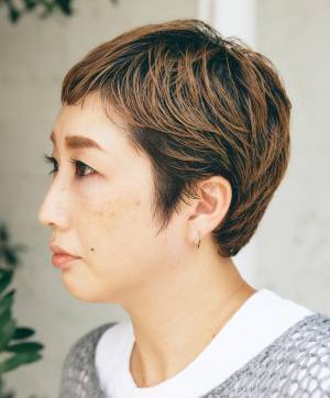 グレーを使った親子リンクコーデにトライ！淡トーンでおしゃれ度爆上げ♡ | HugMug