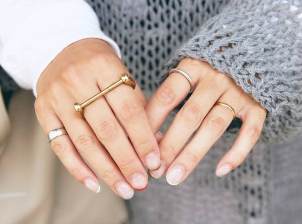 グレーを使った親子リンクコーデにトライ！淡トーンでおしゃれ度爆上げ♡ | HugMug