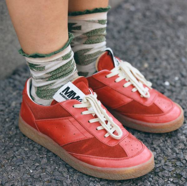 デニムのおしゃれな着こなし術♡ 柄ものを投入してハッピーに！ | HugMug