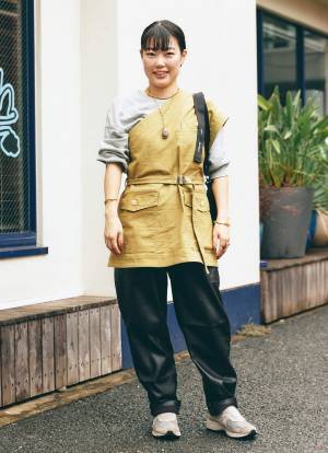 それ『ユニクロ』のスウェットなの！？変形ベストを使っておしゃれを格上げ！ | HugMug