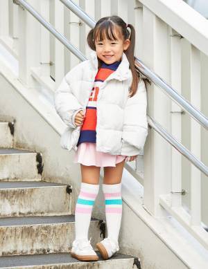 【ローリーズファームキッズの冬服で全身コーディネート6選】今すぐ買うべきアイテムがわかる！ | HugMug