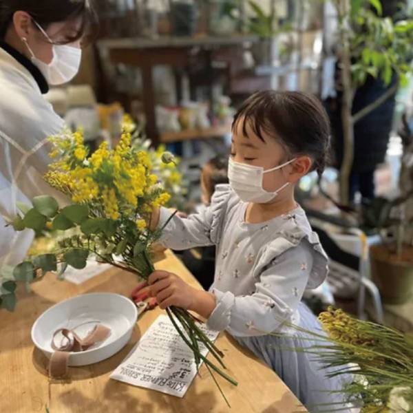 子どもの感性を豊かにする【ワークショップ8選】 | HugMug