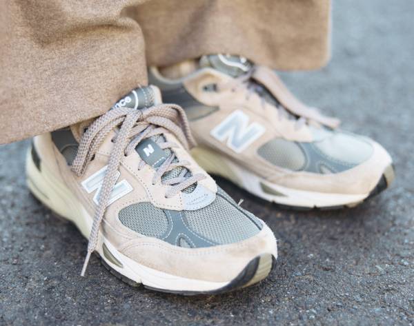 『ユニクロ』パンツが超優秀♡ やっぱり冬はホワイトコーデで決まり！ | HugMug