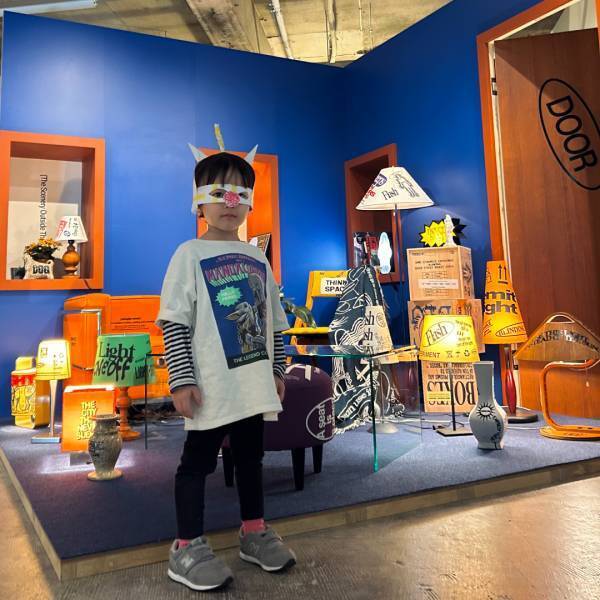 廃材やUSED家具をリメイク！”HOME ECONOMICS EXPERIMENT”のサスティナブルなインテリア雑貨 | HugMug