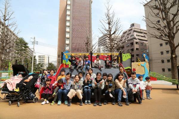 【都内のインクルーシブ公園7選】みんなが笑顔で遊べるユニバーサルデザイン！ | HugMug
