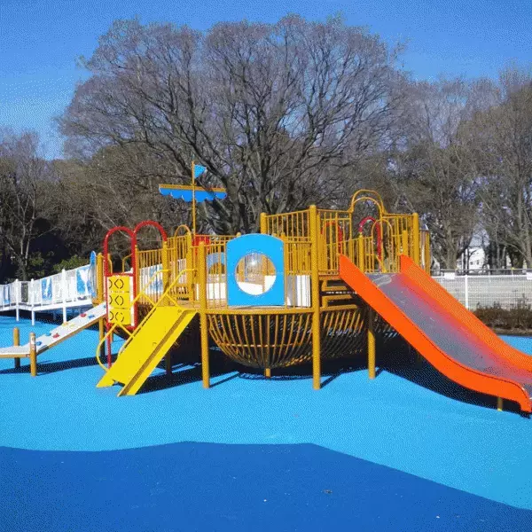 【都内のインクルーシブ公園7選】みんなが笑顔で遊べるユニバーサルデザイン！ | HugMug