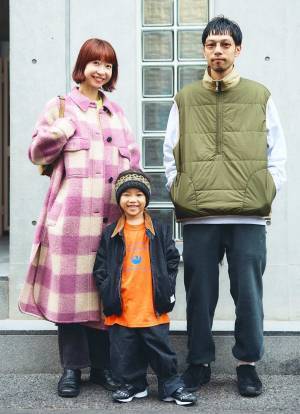 おしゃれファミリーの公園コーデはこれ♪カラフルアイテムで迷子防止！？ | HugMug