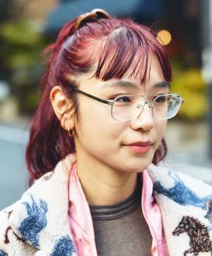 『ユニクロ』を使った古着MIXコーデ♡ 柄アウターをポップに着こなし！ | HugMug