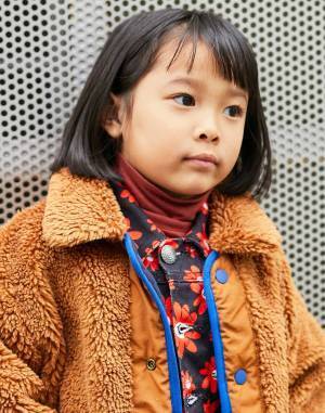 ヴィンテージMIXがおしゃれすぎる！花柄がポップな親子コーデ♡ | HugMug