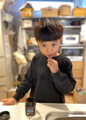 マヌカハニーで風邪対策！子供達も大好き♡我が家の必須アイテム | HugMug