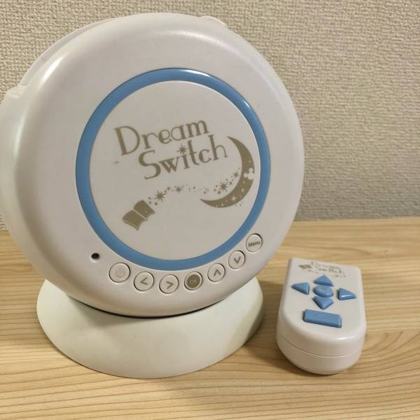 買ってよかった！ 1〜10才の寝かしつけにおすすめな「ディズニー ドリームスイッチ」 | HugMug
