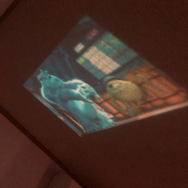 買ってよかった！ 1〜10才の寝かしつけにおすすめな「ディズニー ドリームスイッチ」 | HugMug